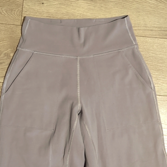 Lululemon Align cool Vent Jogger Pants High Rise Yoga  Violet Verbena  size 4 - Picture 5 of 11